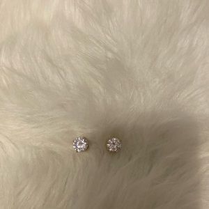 Extra large studs